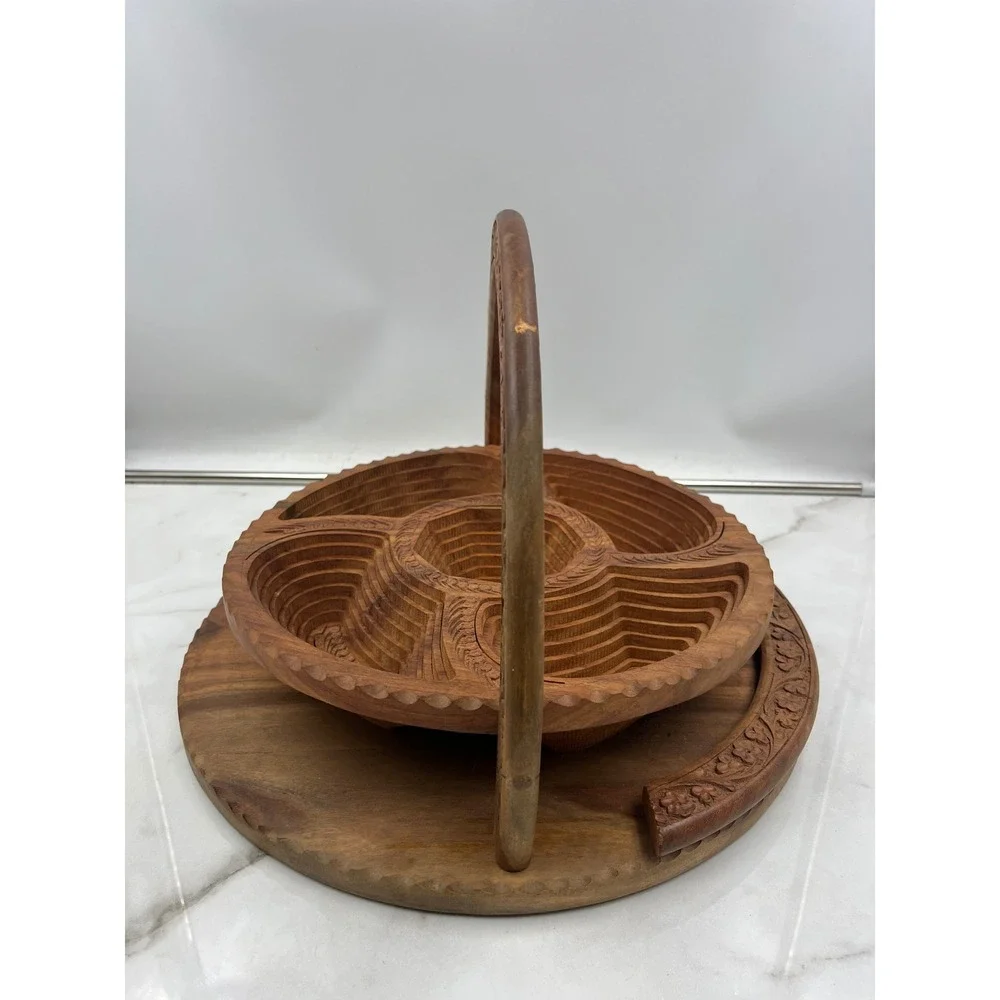 Hand Carved Collapsible Wooden Fruit Basket Spiral Design 5 Compartment Trivet